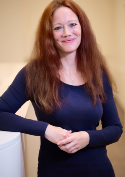 Frau Cernuska_320x480 Frau Cernuska_320x480